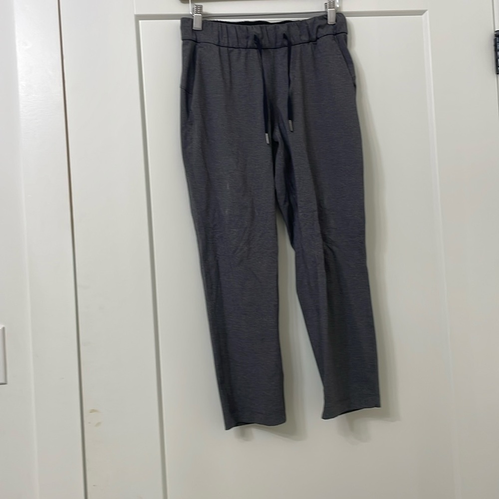 Lululemon Grey on the fly crop pants